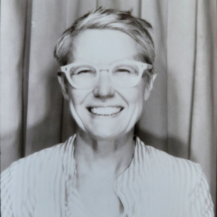 Diane Smyth (UK)