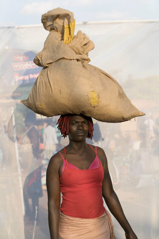 DAN NELKEN United States / HeadStrong - The Women of Rural Uganda